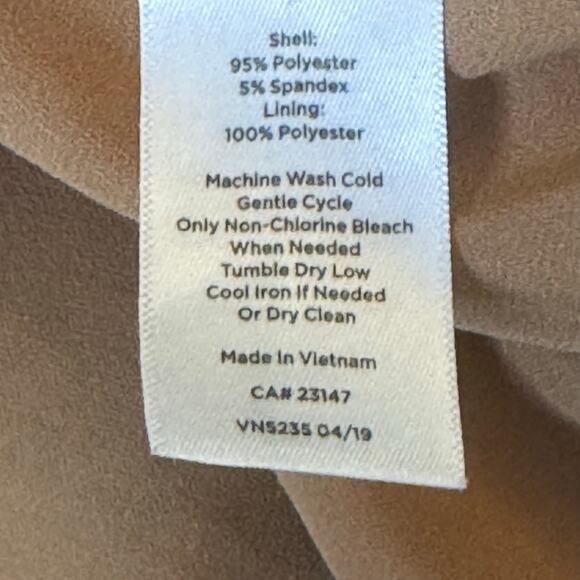 Talbots Petites Size 8P Leopard Print Tiered Key Hole Neckline Dress - Picture 8 of 8